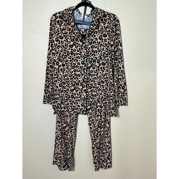 Soma Two Piece Leopard Cheetah Long Sleeved Pants Pajama Set Lounge XL Runs Big - Picture 1 of 9